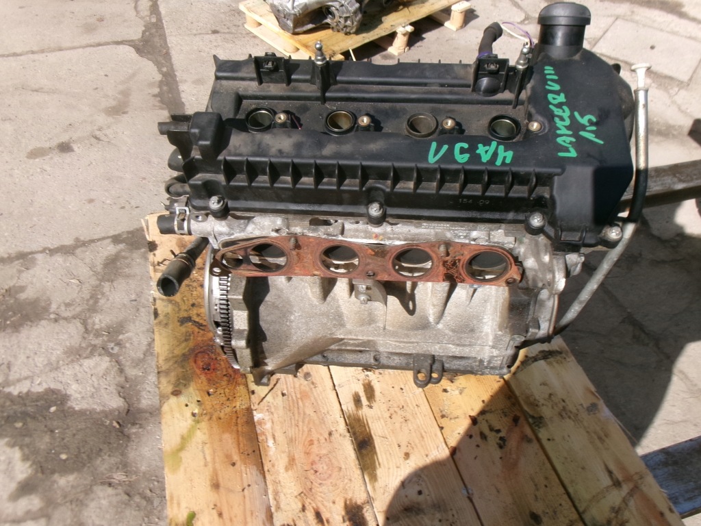 Moteur 4A91 — vue 1