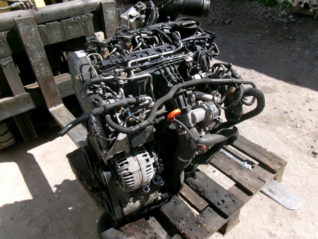 Moteur CAYB — vue 1