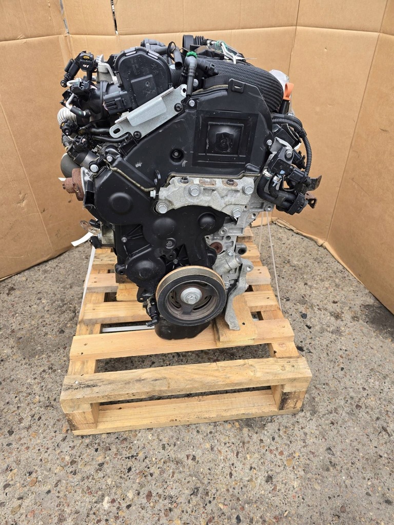 Moteur 8HP (DV4C) — vue 1