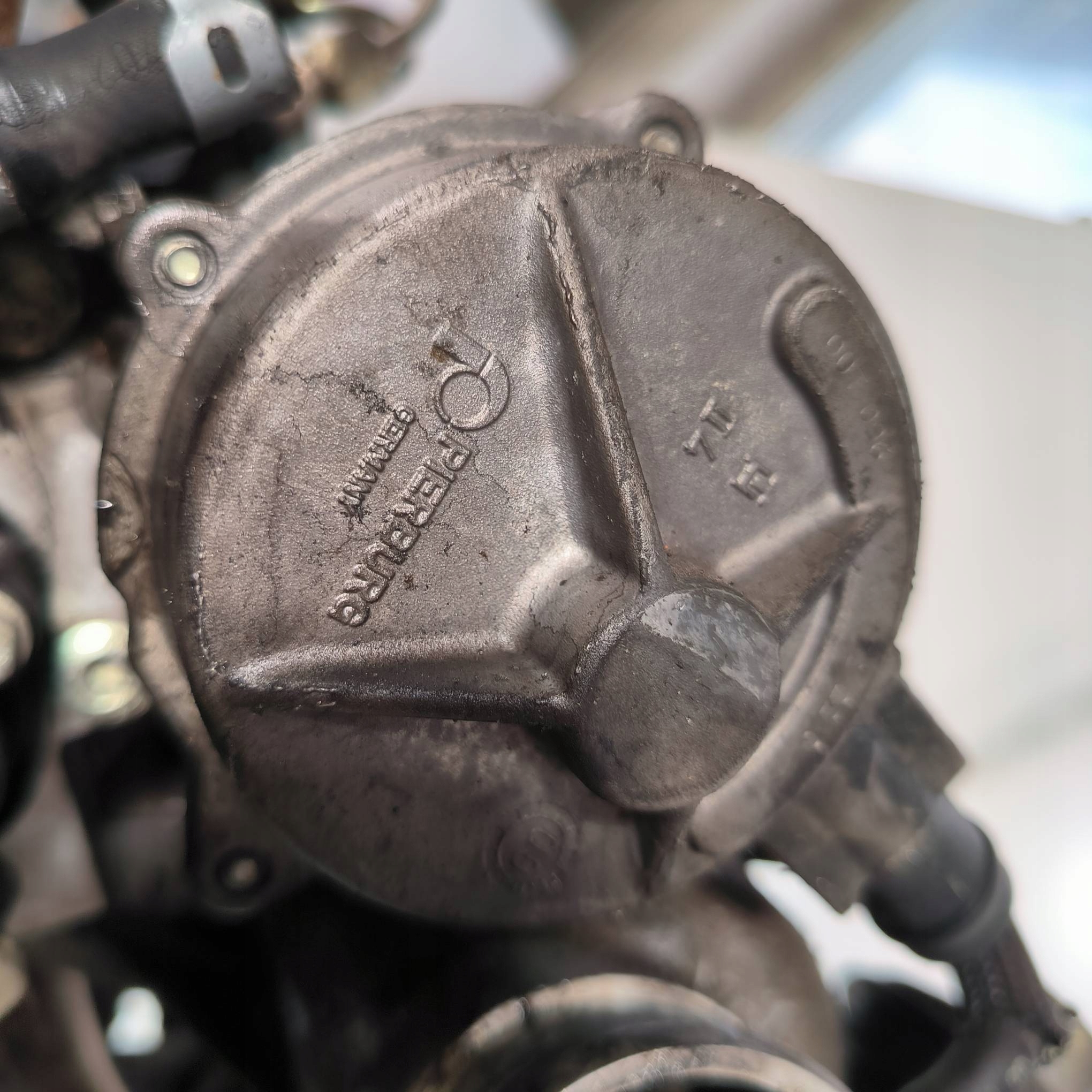 Moteur D 4192 T2 — vue 12