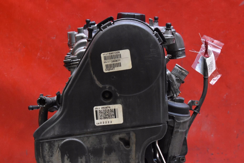Moteur D 5244 T — vue 7