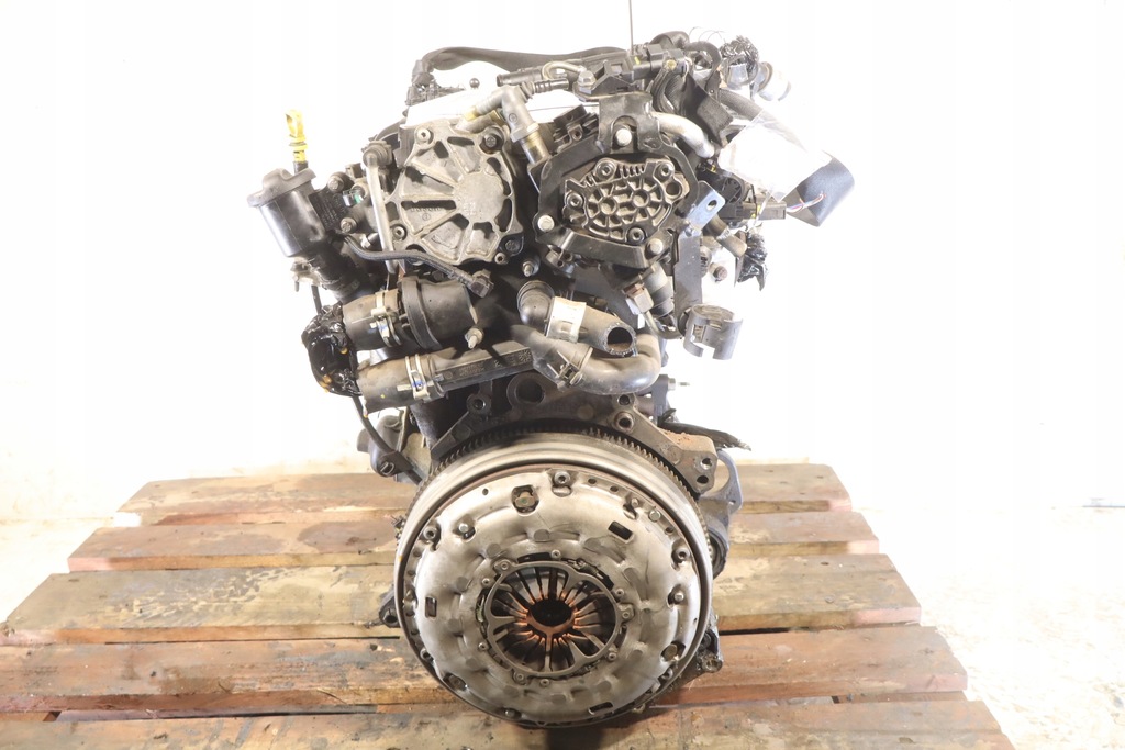 Moteur 4HP (DW12BTED4) — vue 3