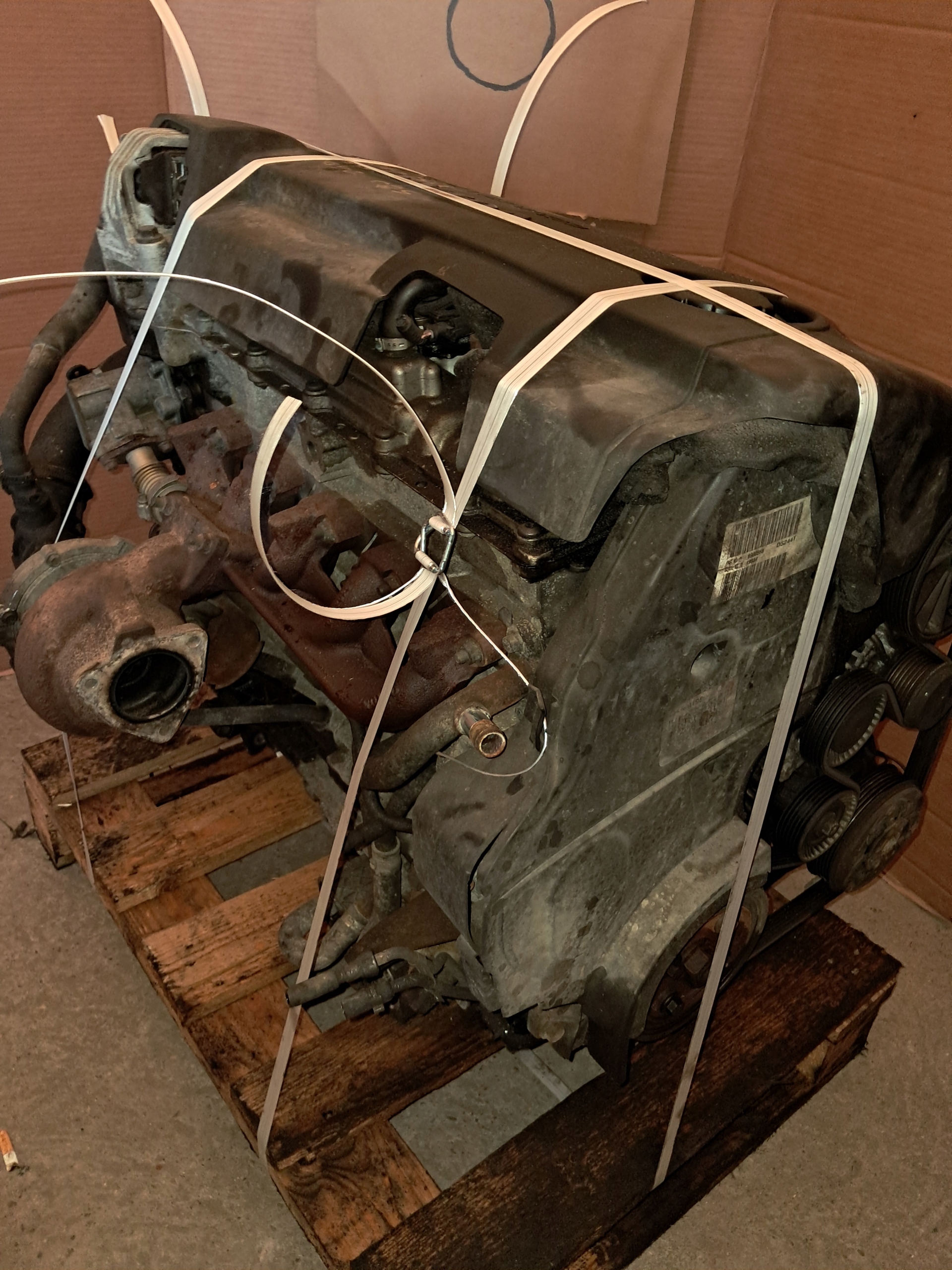 Moteur D 5244 T — vue 7