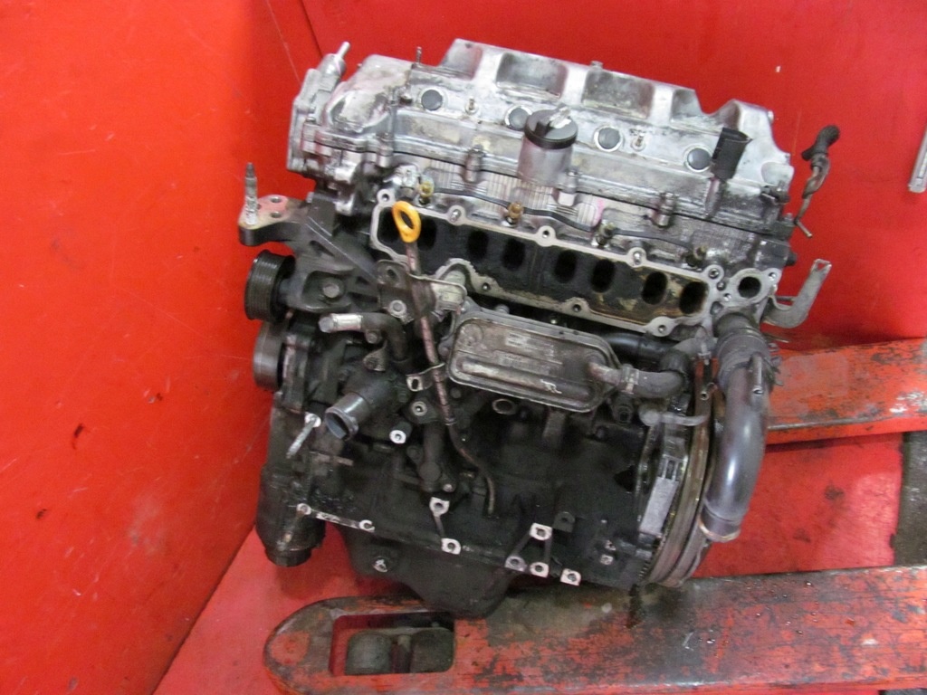 Moteur 1AD-FTV — vue 3