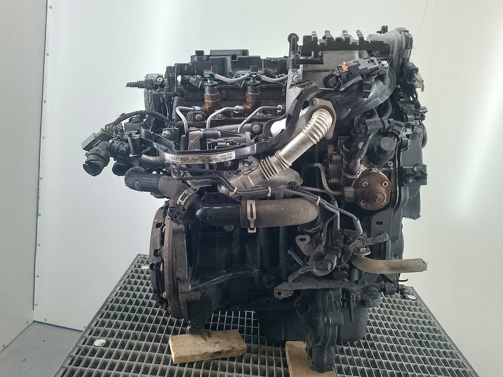 Moteur 9HF (DV6DTED) — vue 1