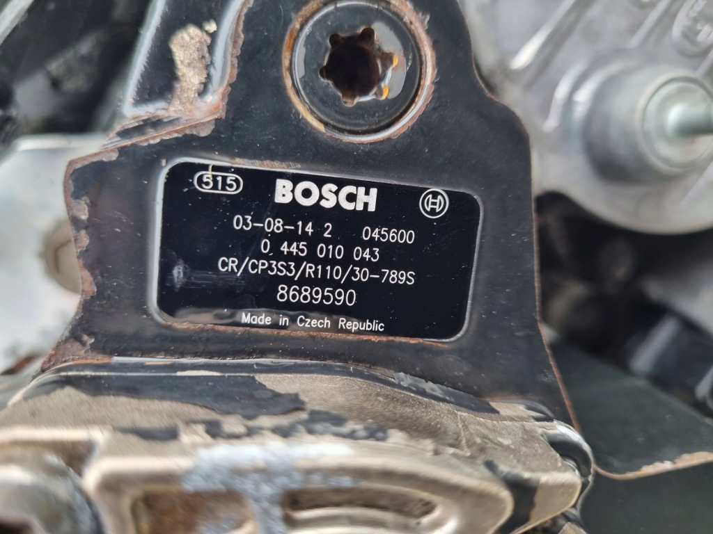 Moteur D 5244 T — vue 6
