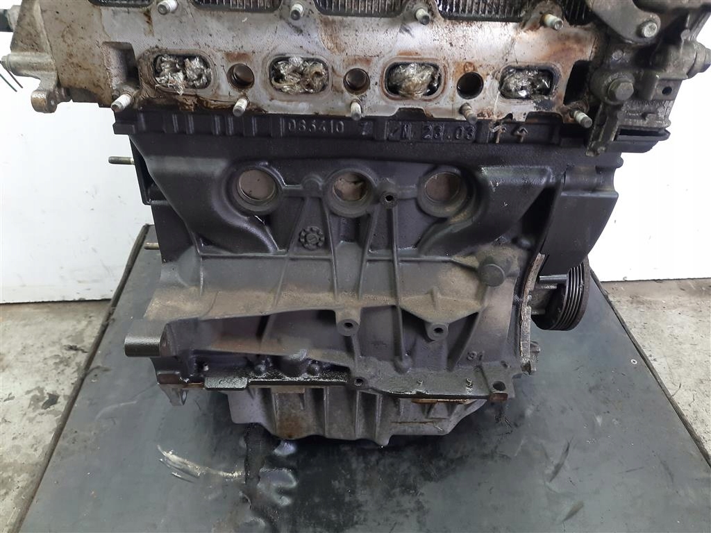 Moteur F4R 701 — vue 3
