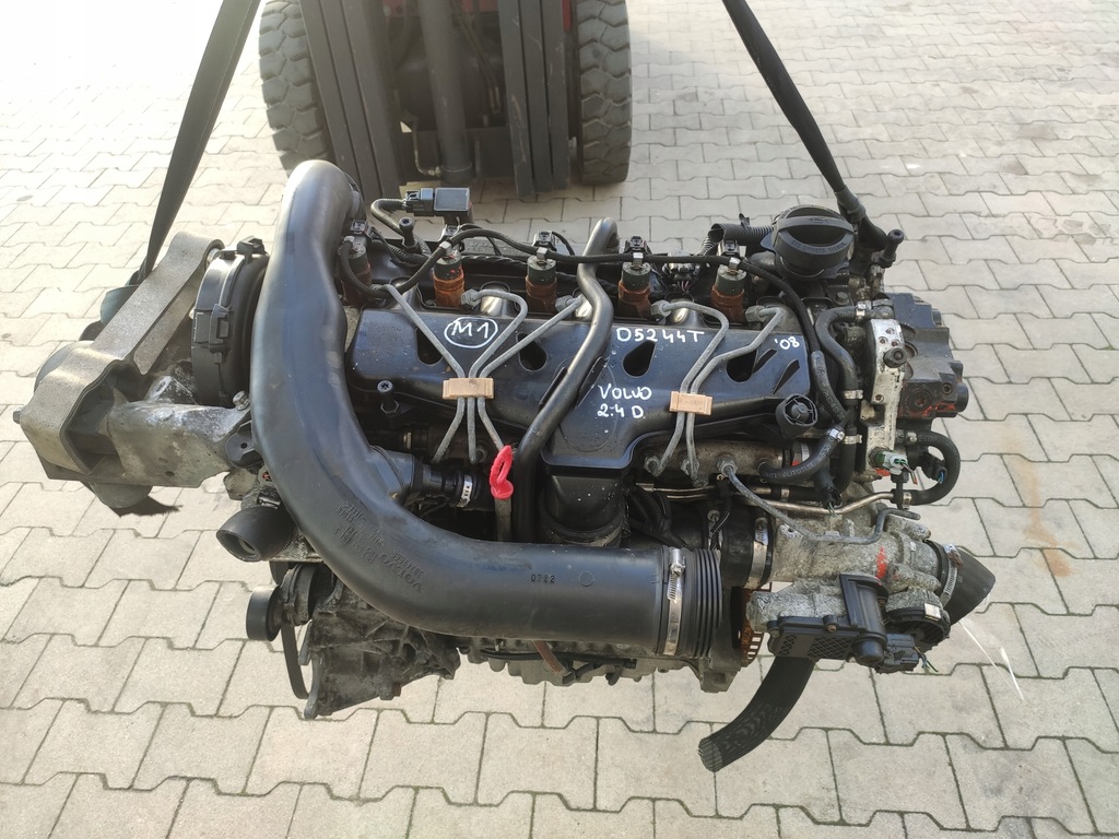 Moteur D 5244 T — vue 1