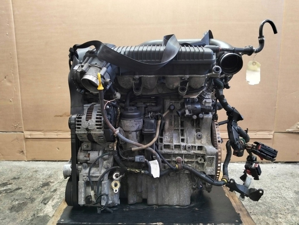 Moteur B 5254 T3 — vue 1