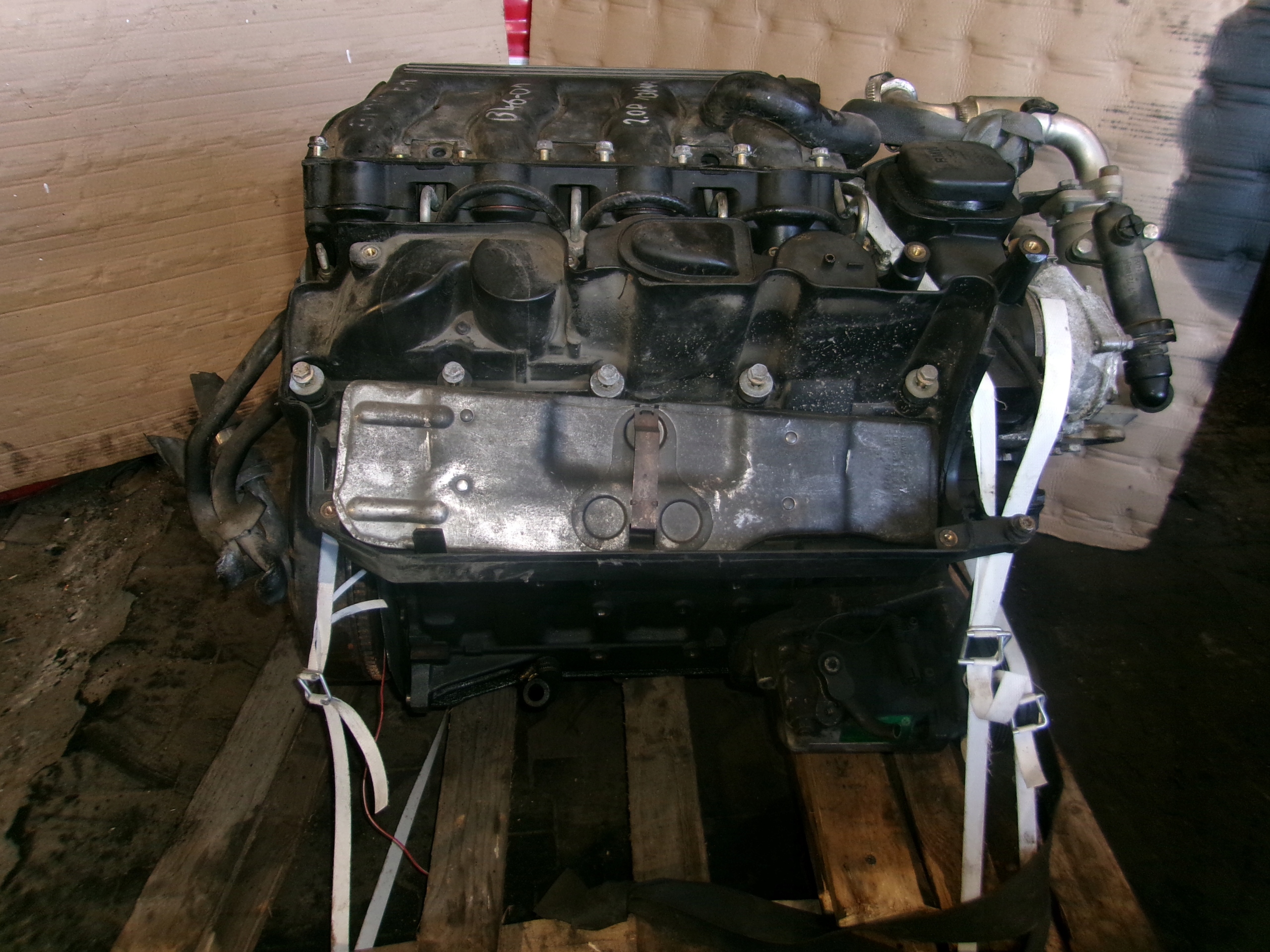 Moteur M47 D20 (204D1) — vue 2