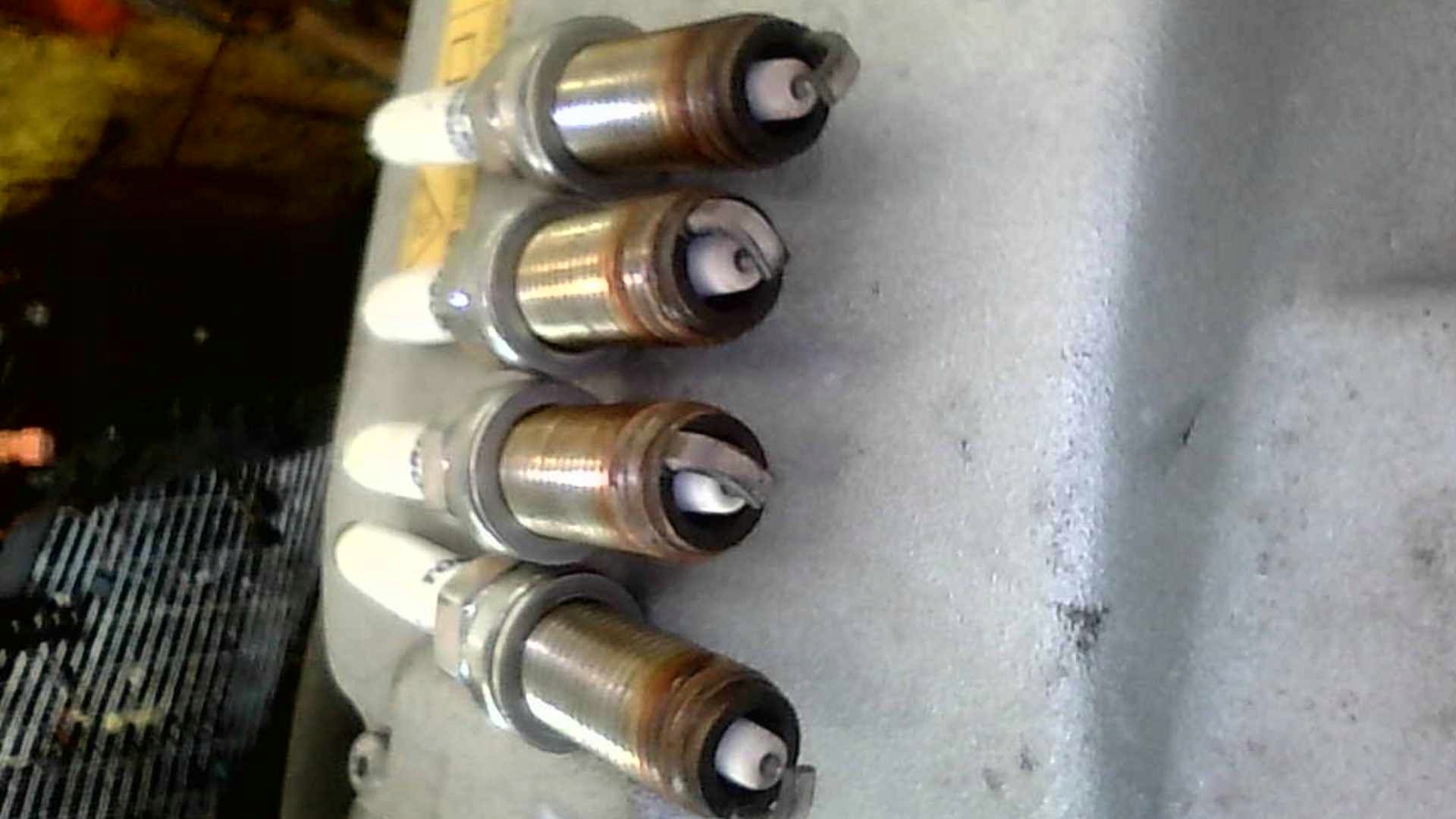 Moteur G4FJ — vue 12