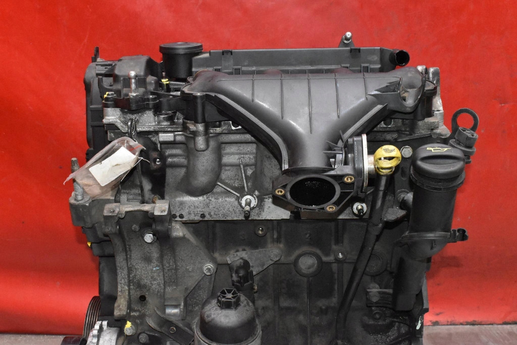 Moteur D 4204 T — vue 5