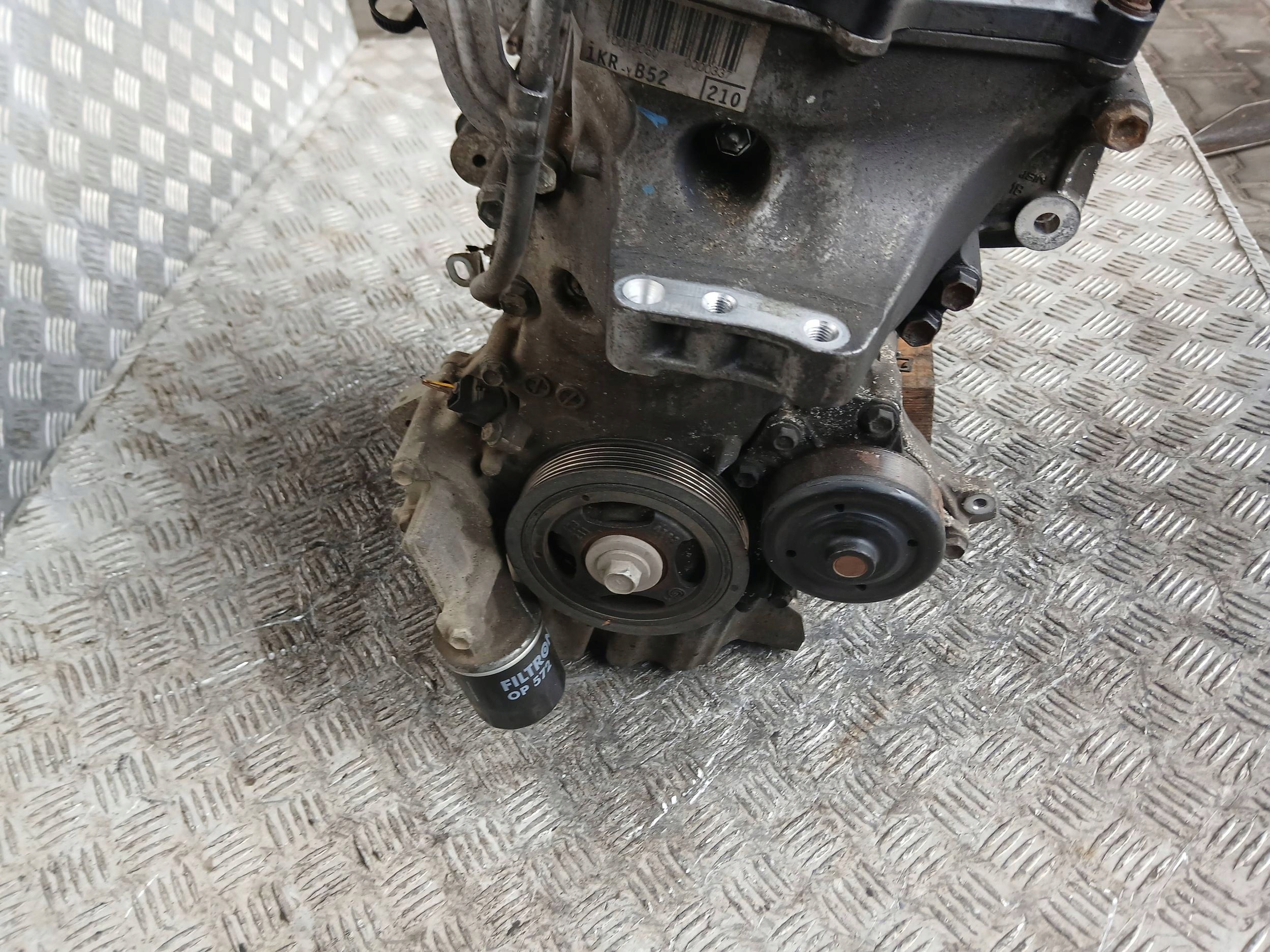 Moteur CFB (1KR) — vue 4