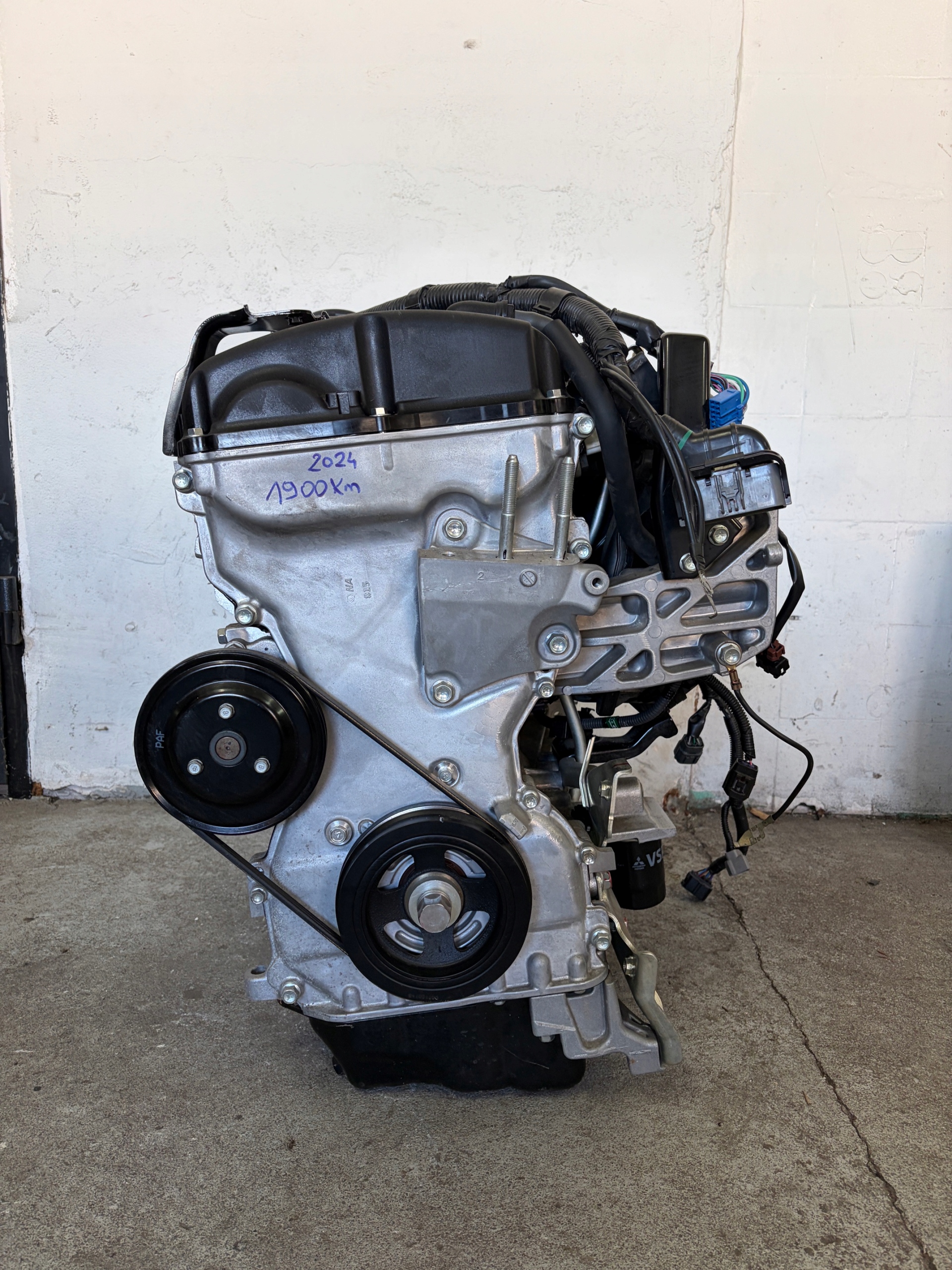 Moteur 4B12 — vue 6