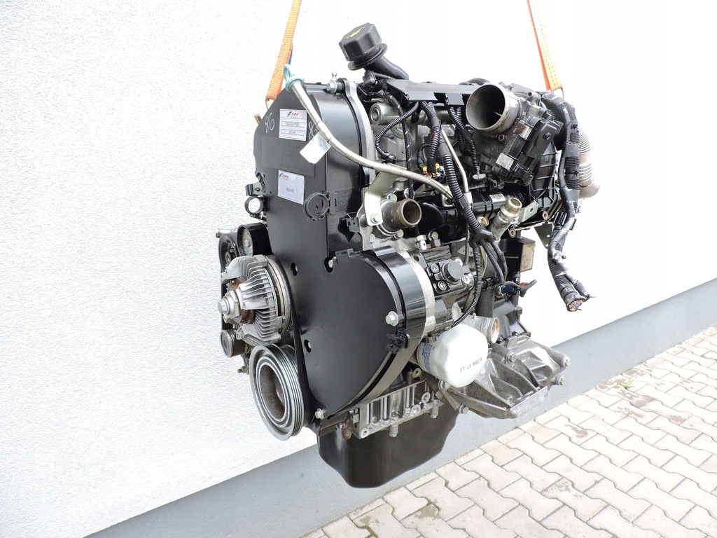 Moteur F1AGL411U — vue 2