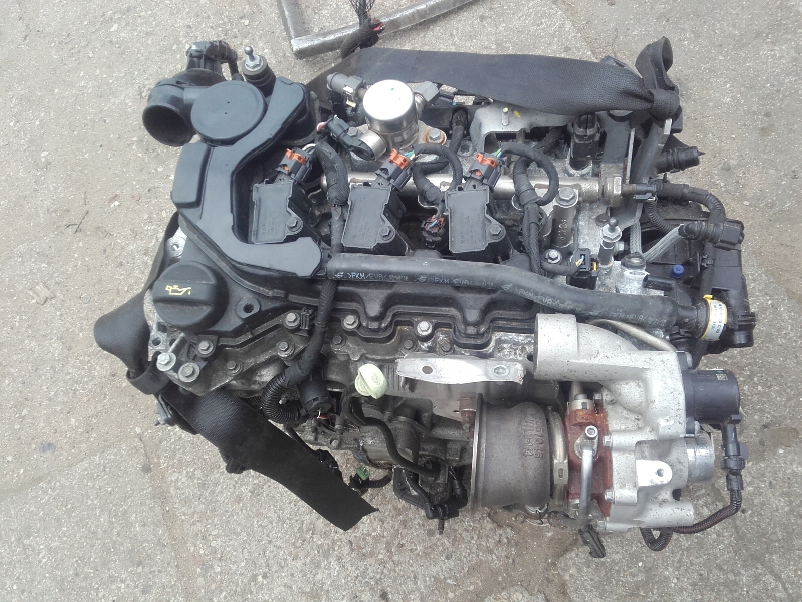 Moteur HNK (EB2ADTD) — vue 2