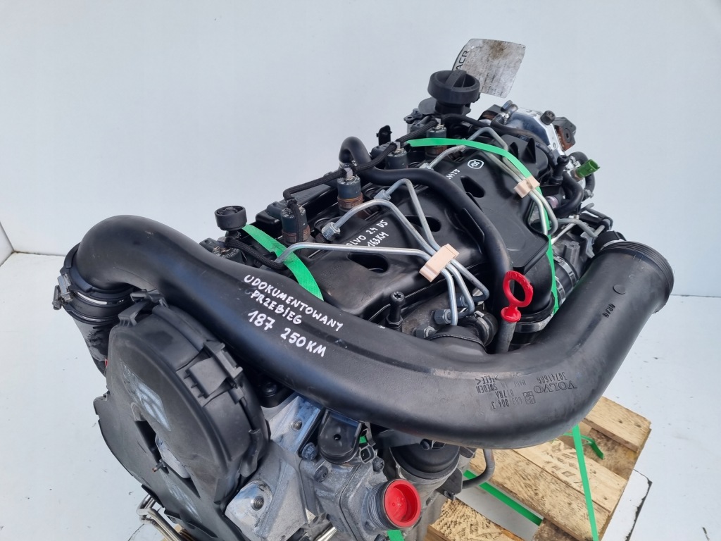 Moteur D 5244 T5 — vue 4