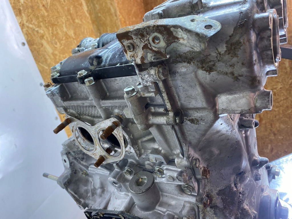 Moteur FA24D — vue 4