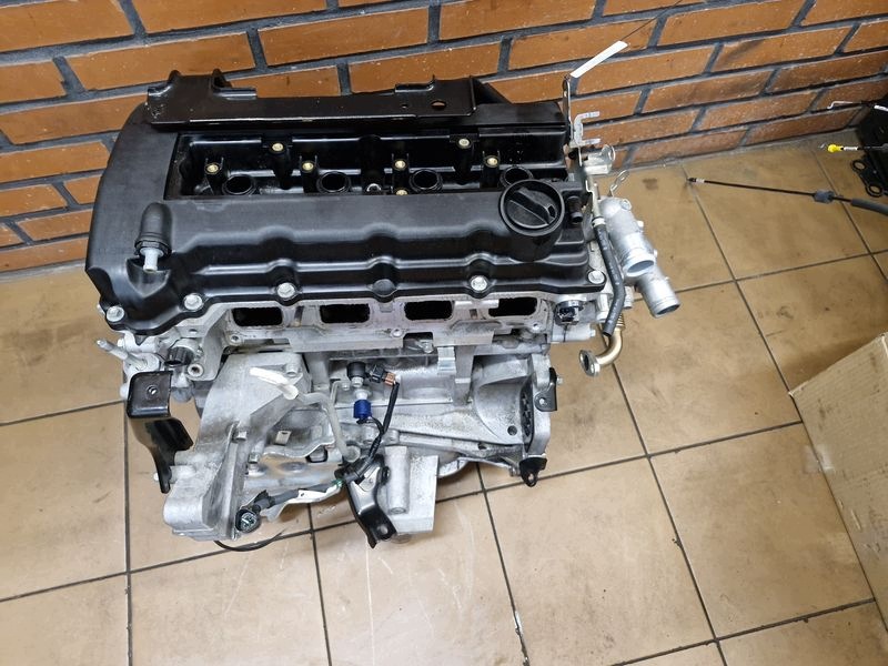 Moteur 4B12 - Image 2