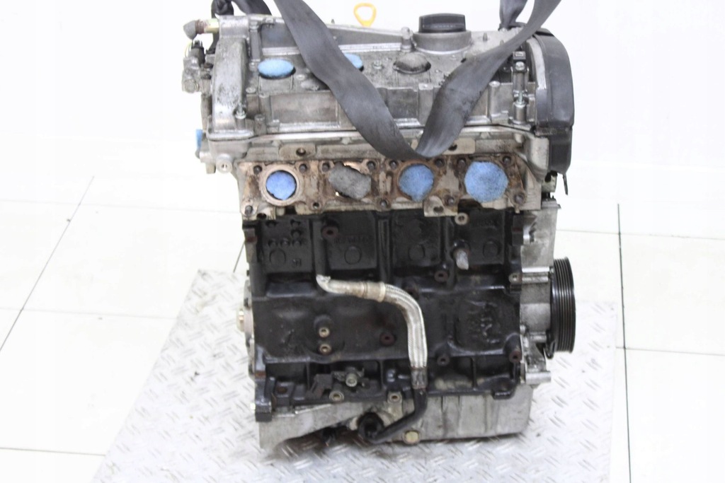 Moteur AUQ — vue 4