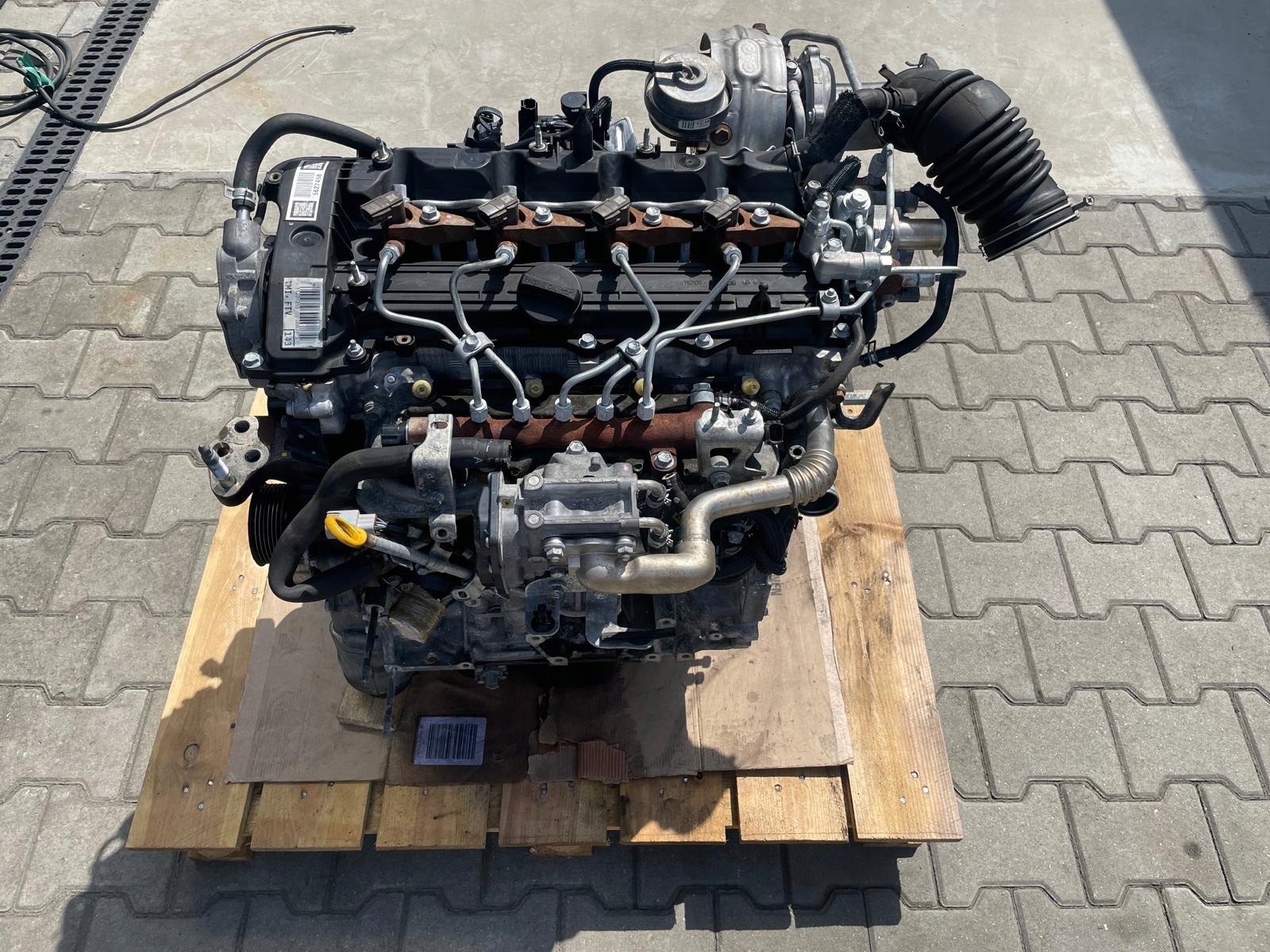 Moteur 2AD-FTV — vue 2