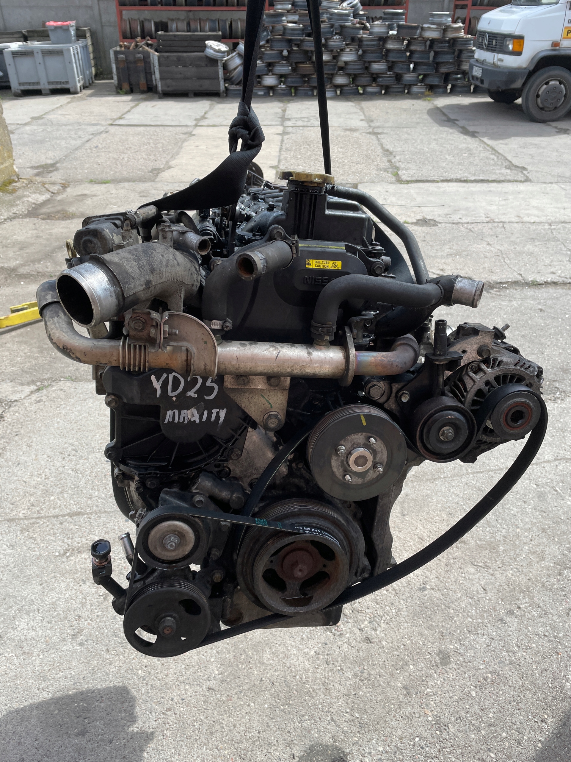 Moteur YD25DDTi — vue 1