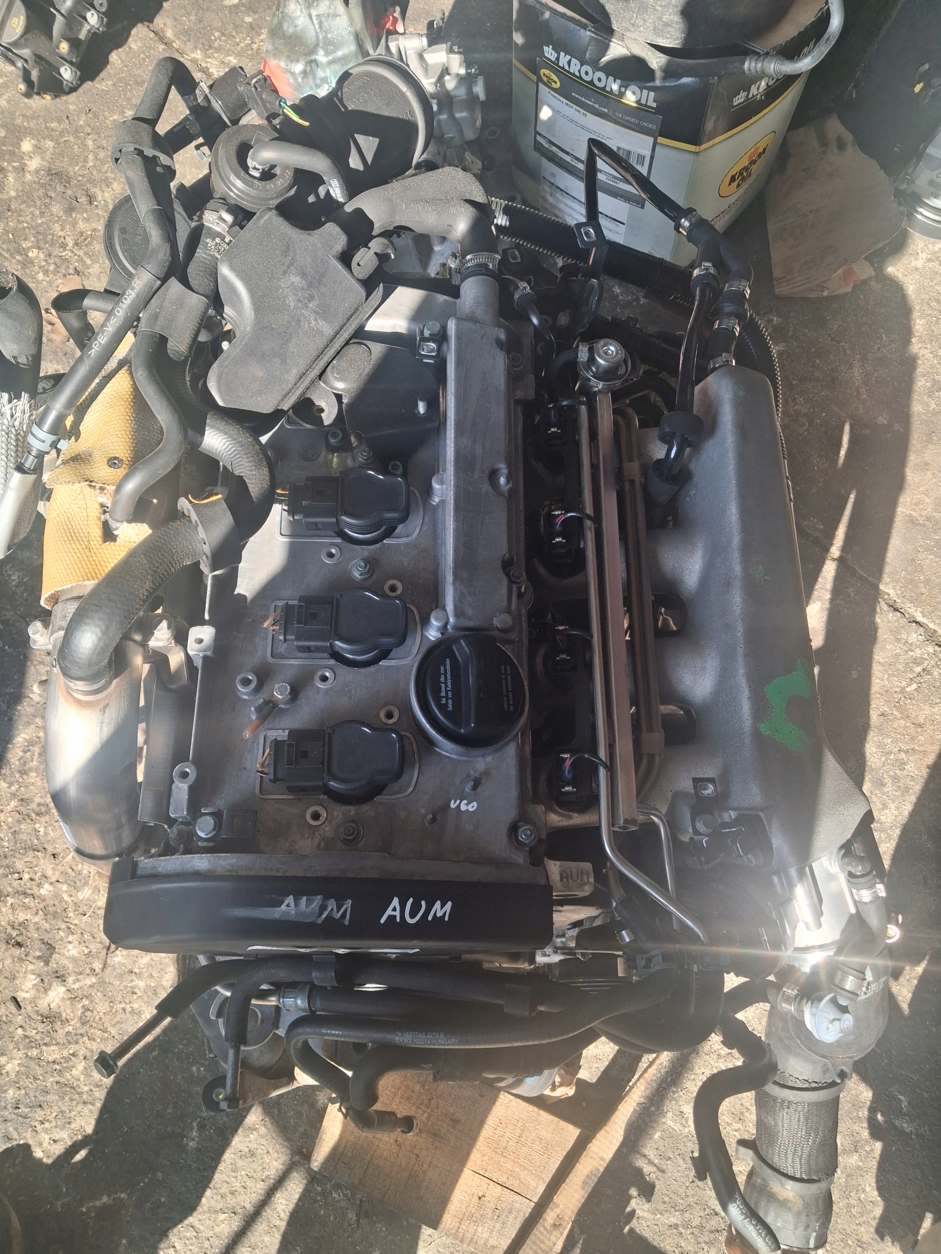 Moteur AUM — vue 1