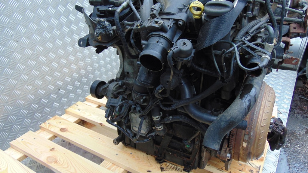 Moteur RHF (DW10BTED4) — vue 2