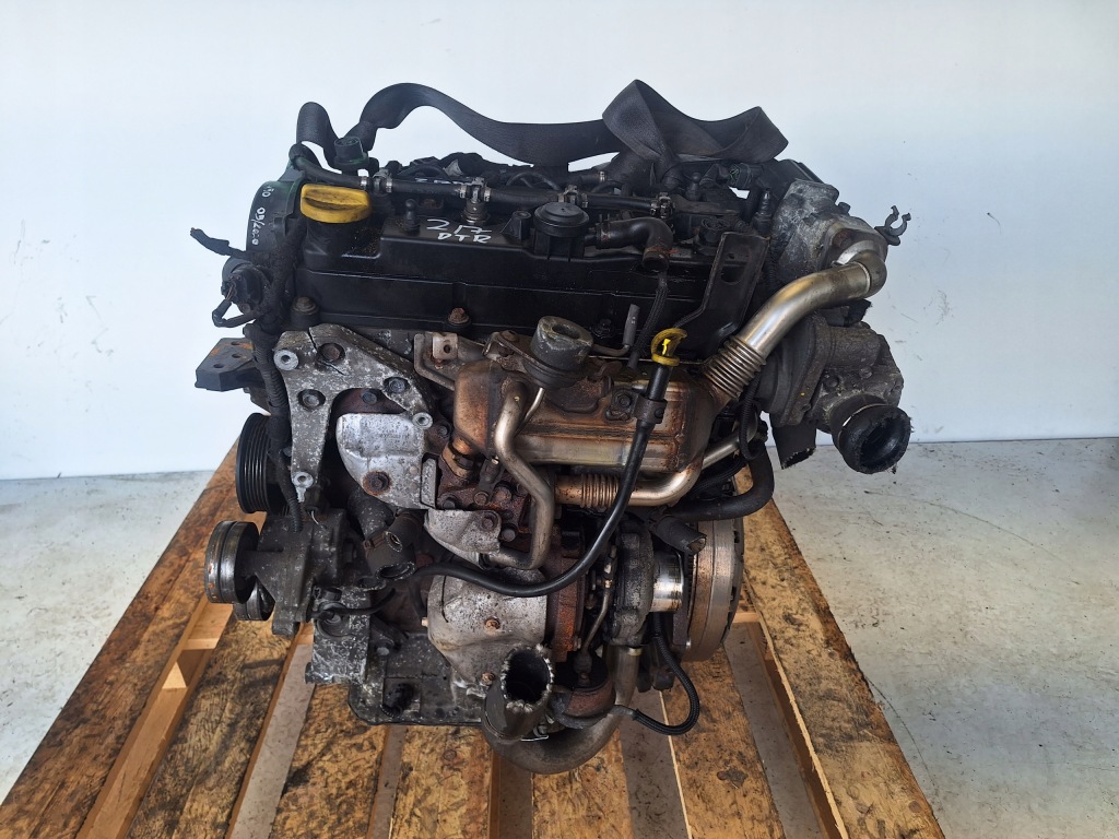 Moteur A 17 DTR — vue 2