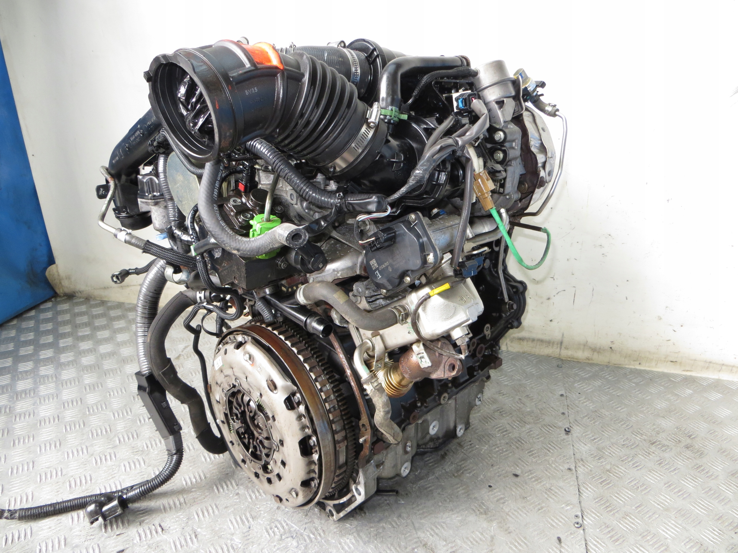 Moteur M9R — vue 1