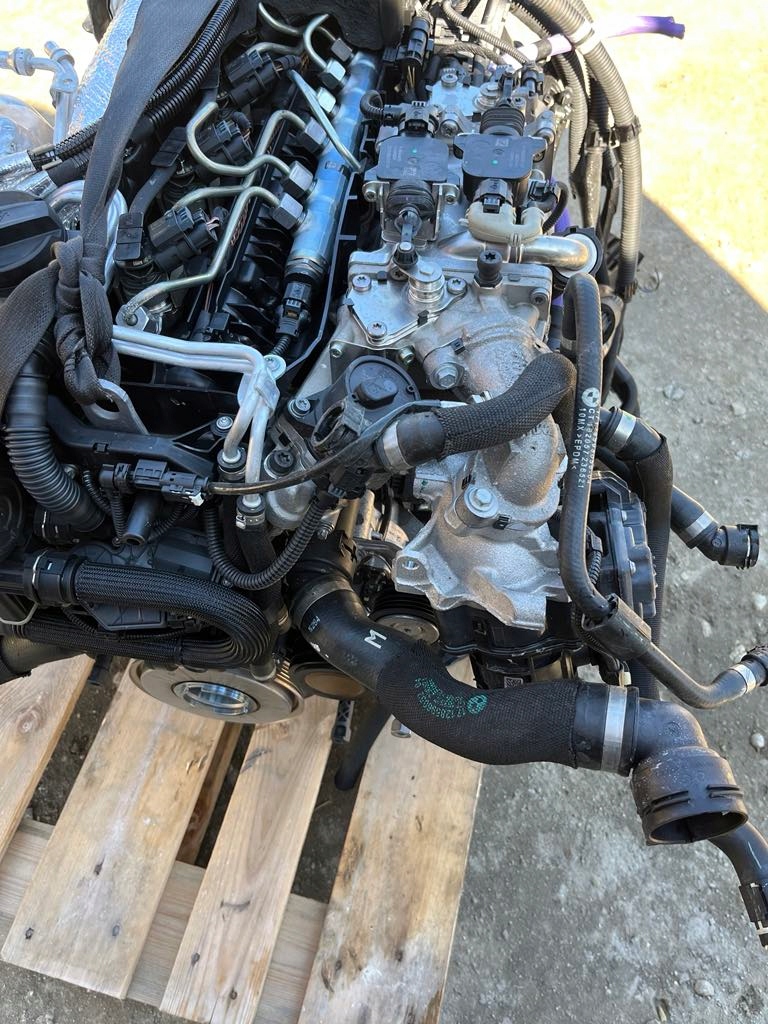 Moteur B57 D30 B — vue 4