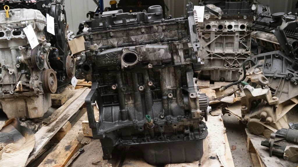 Moteur 8HR (DV4C) — vue 1