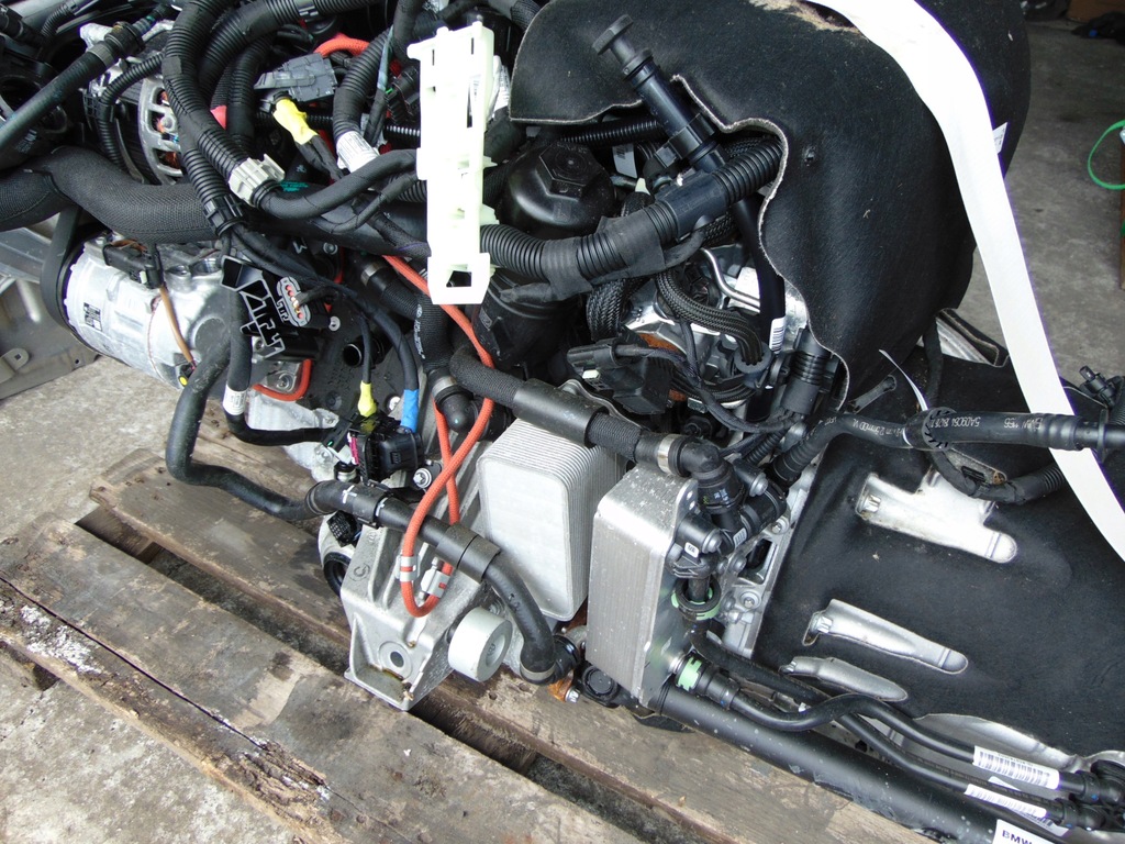 Moteur B57 D30 A — vue 2
