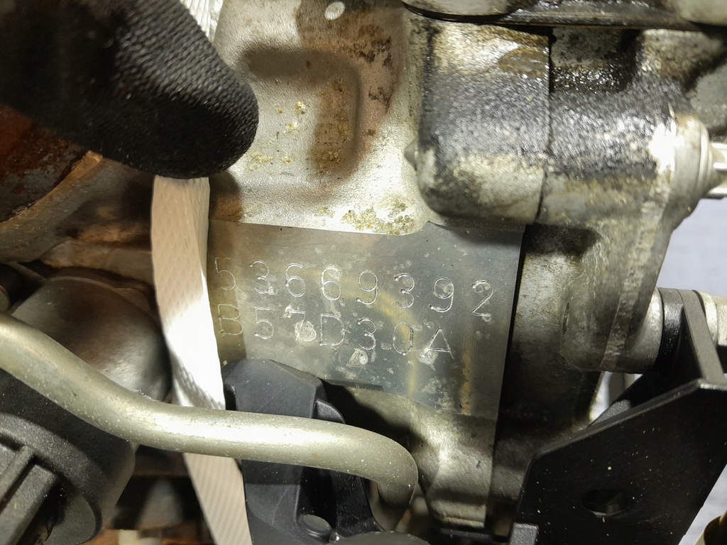 Moteur B57 D30 A — vue 4