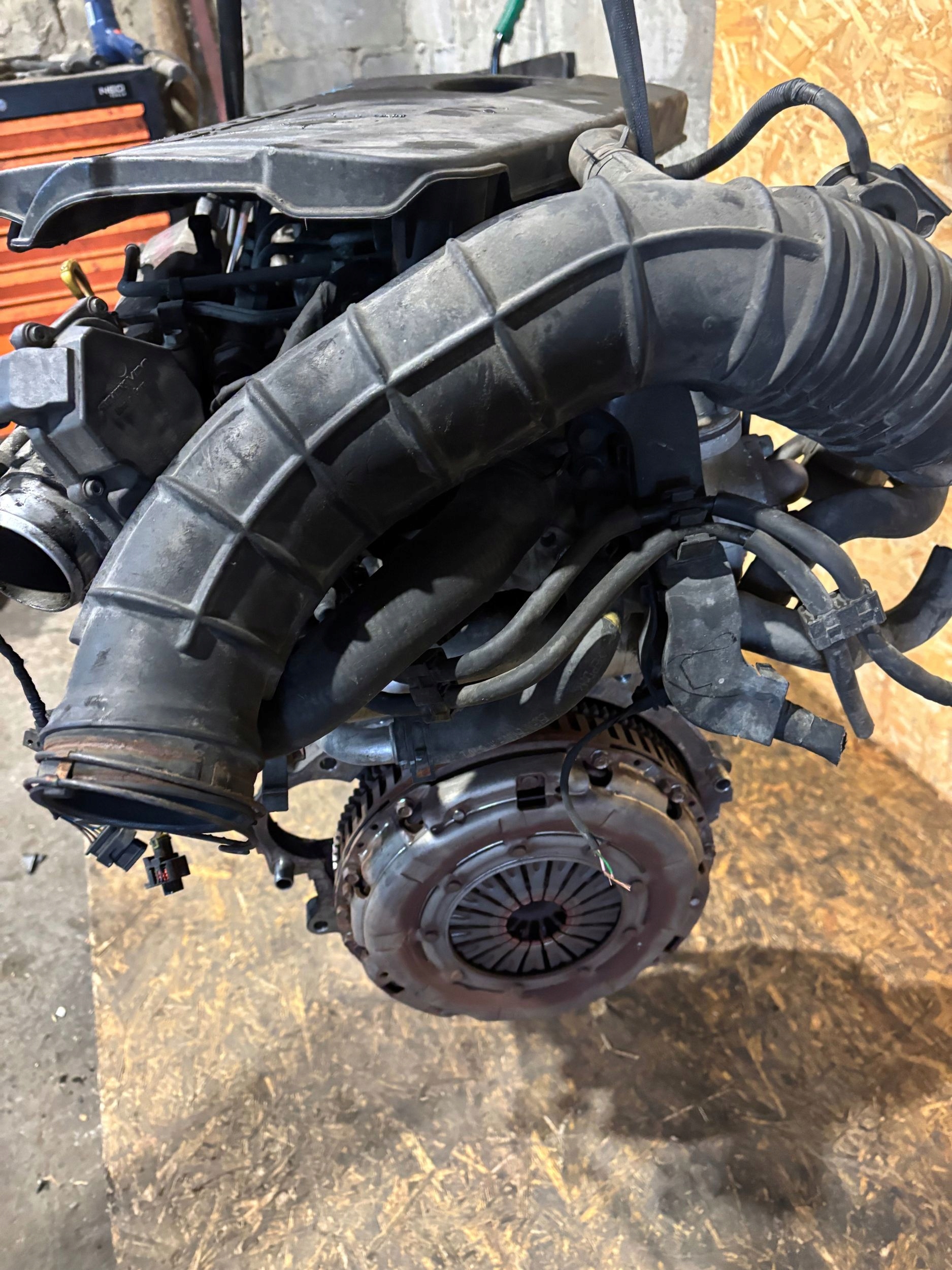 Moteur D4FC — vue 5