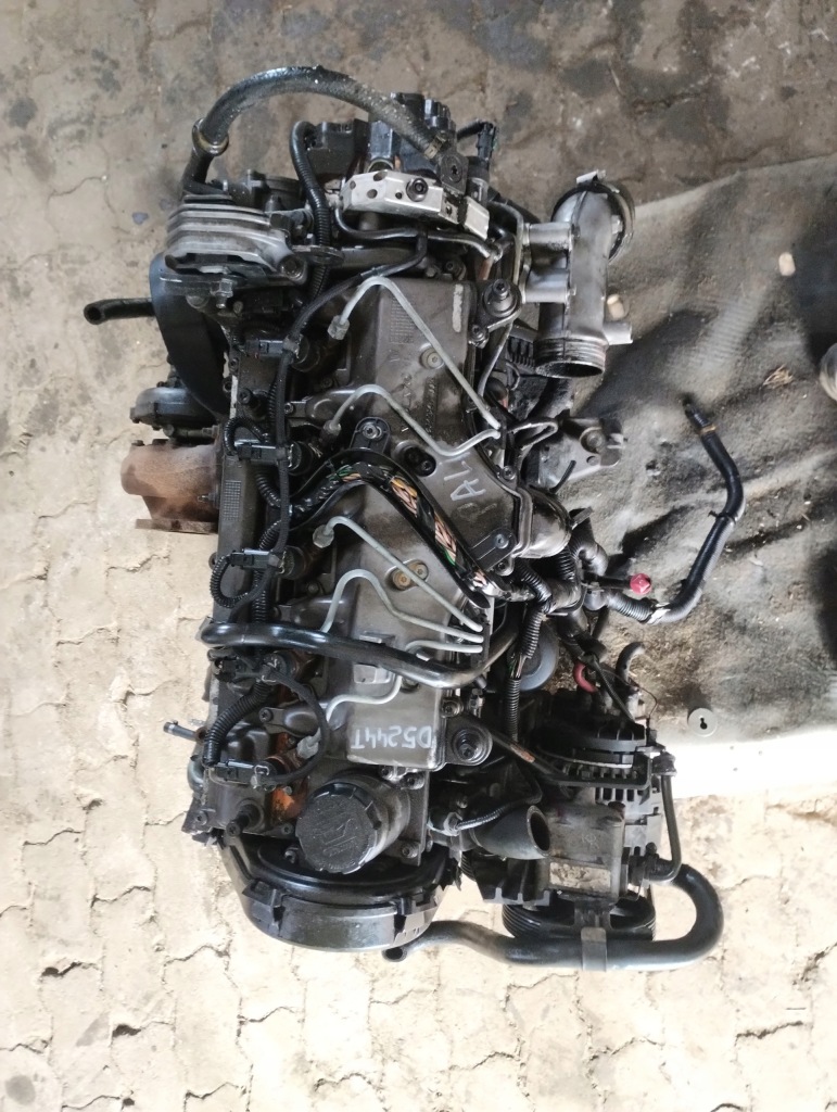 Moteur D 5244 T — vue 4