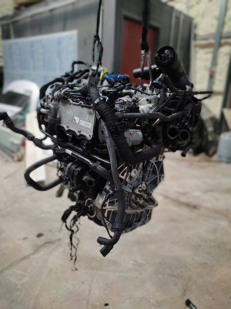 Moteur CUKB — vue 8