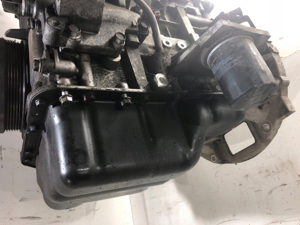 Moteur 4B10 — vue 4