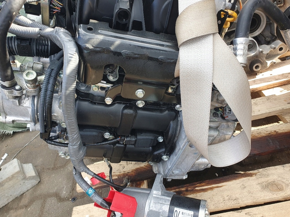 Moteur FA24D — vue 5