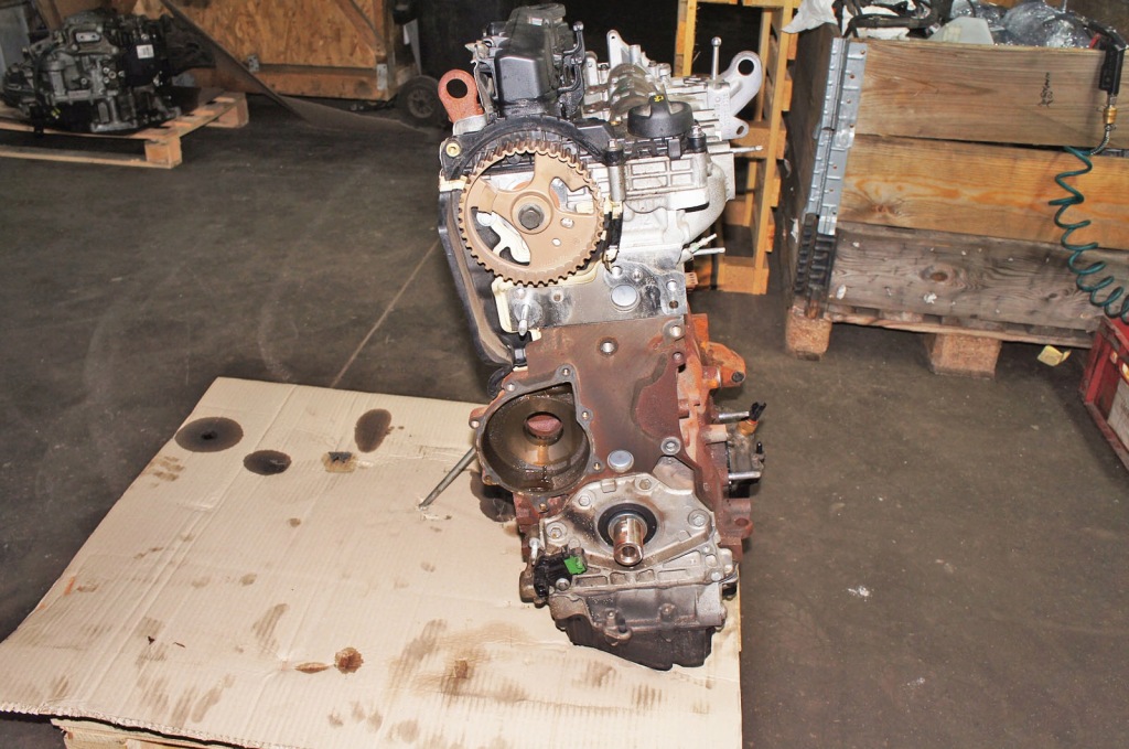 Moteur EHY (DW10FCC) — vue 3