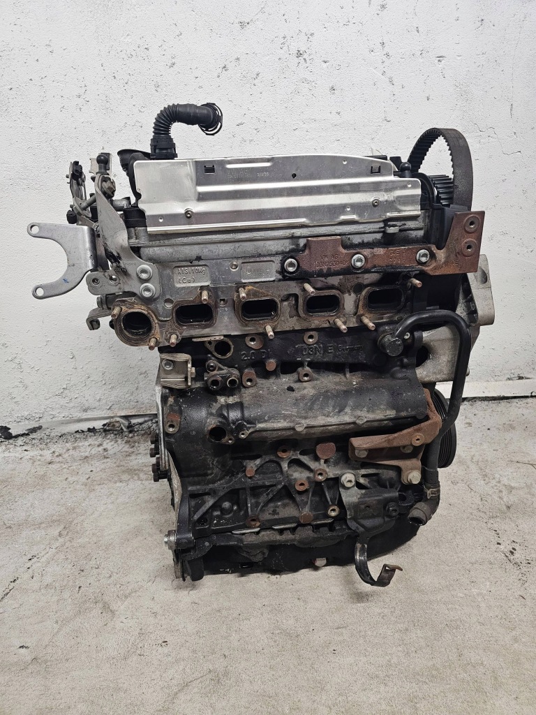 Moteur CUAA — vue 1