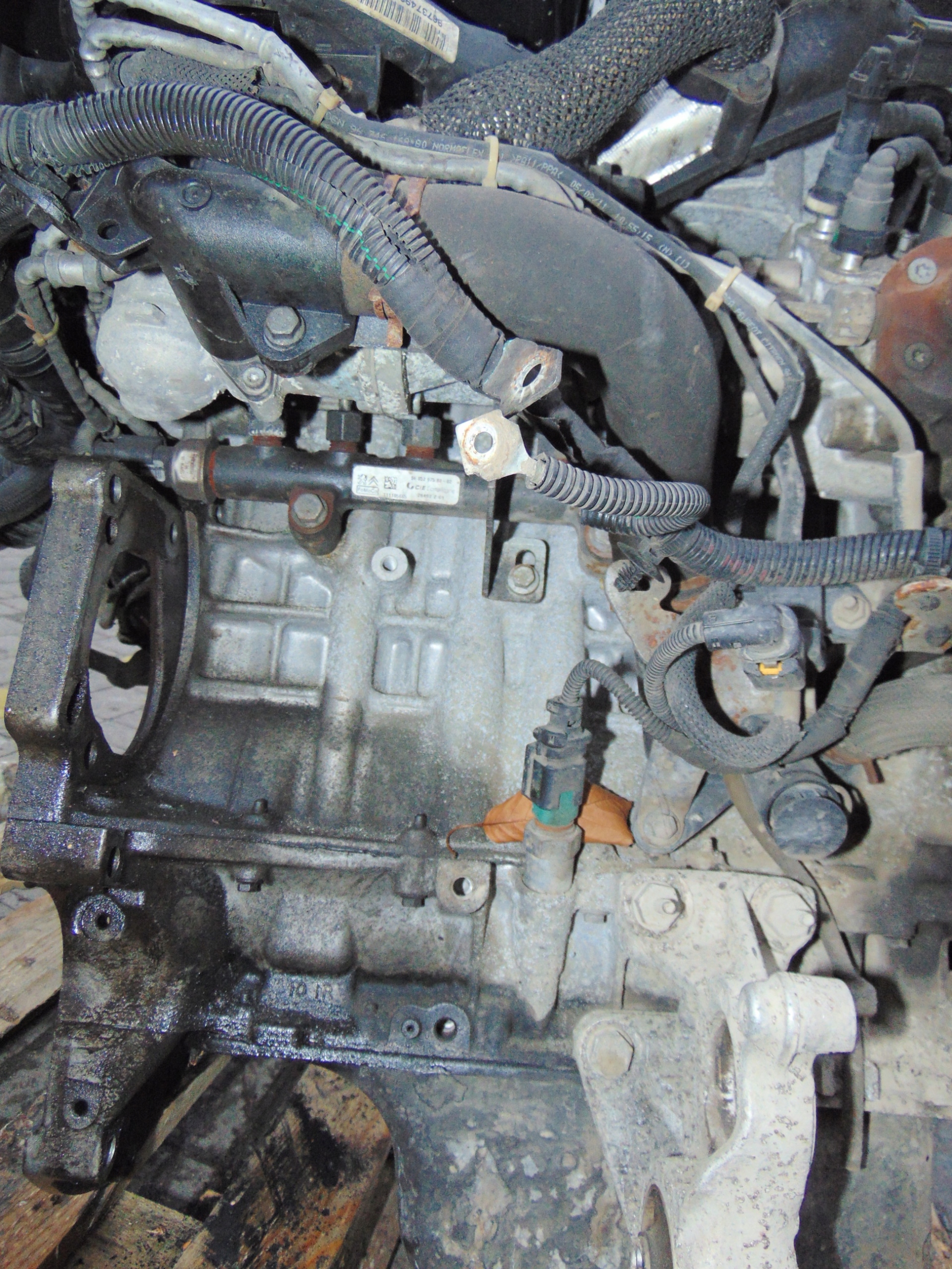 Moteur 9HX (DV6ATED4) — vue 4