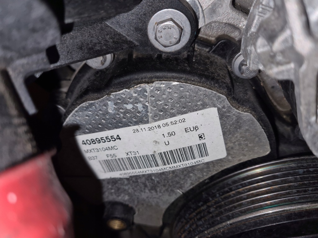 Moteur B37 C15 A — vue 3