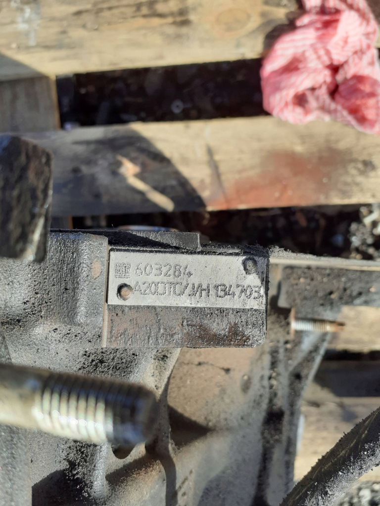 Moteur A 20 DTC — vue 4