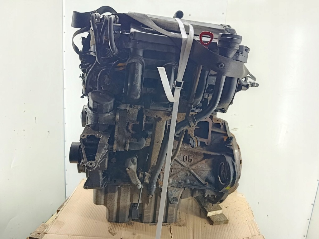 Moteur M 111.980 — vue 1