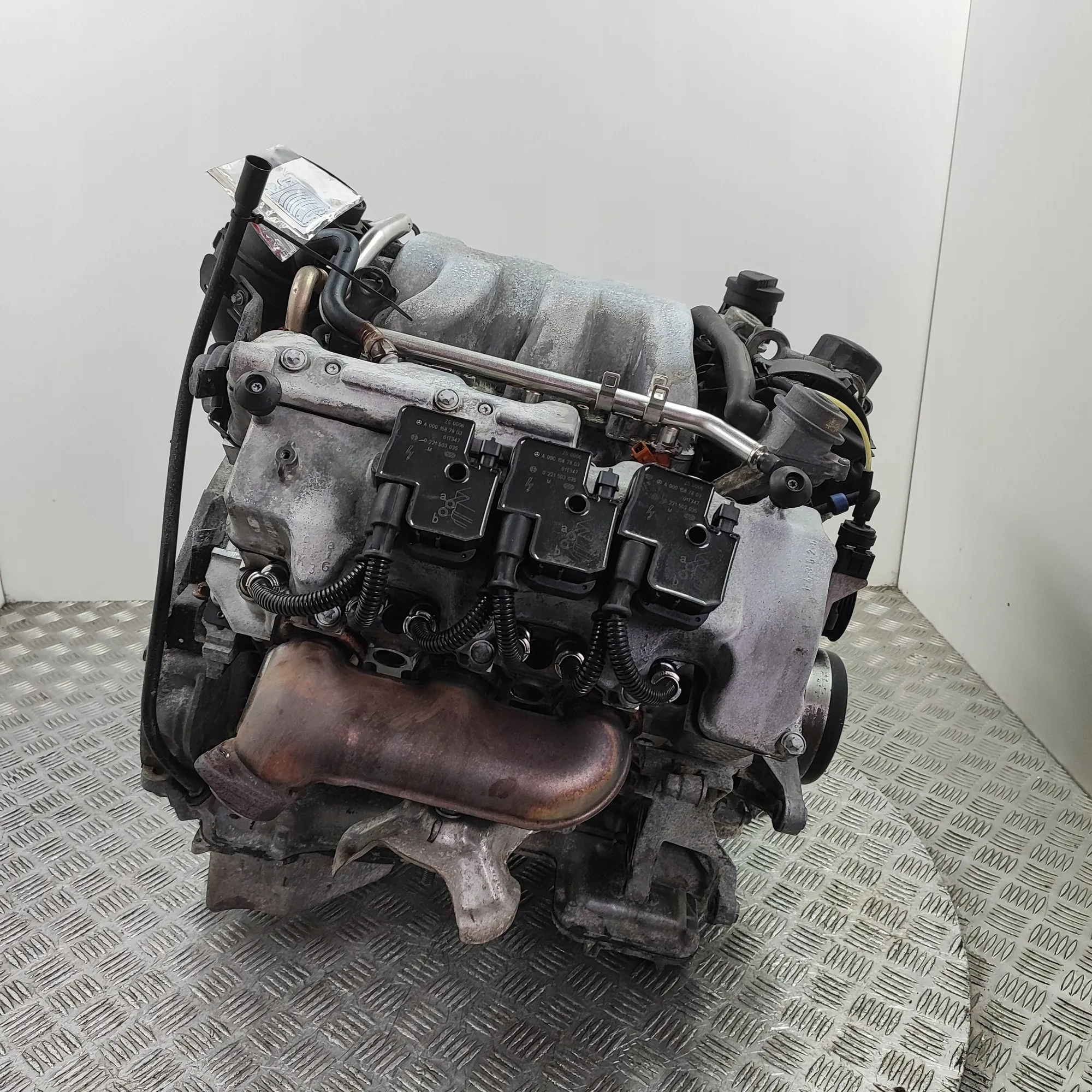 Moteur M 112.973 — vue 2