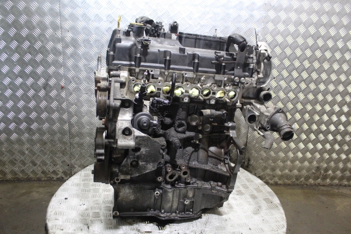 Moteur D4HA — vue 1