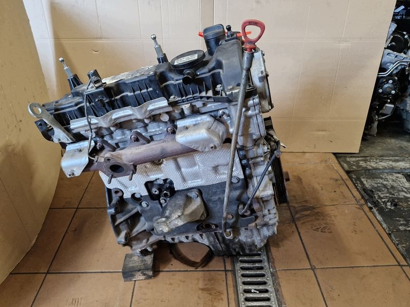 Moteur D22DTF (672.960) - Image 1