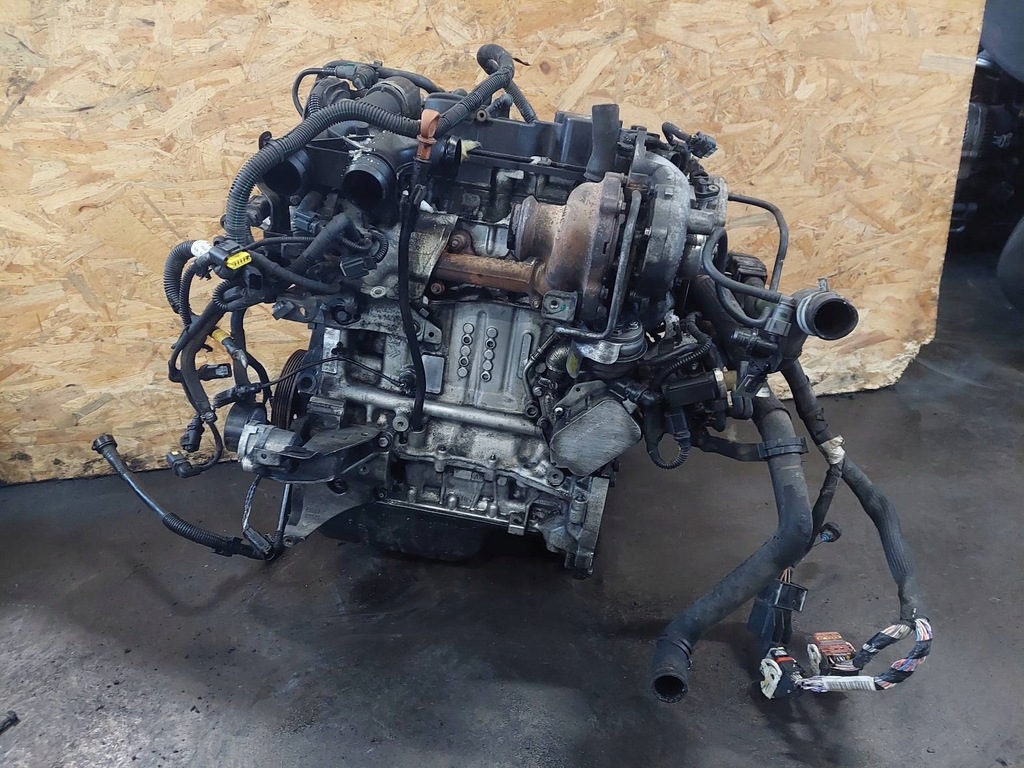 Moteur 9HC (DV6C) — vue 1
