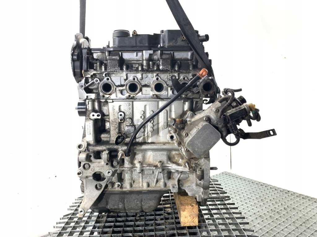 Moteur 9HC (DV6C) — vue 1